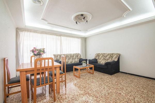 Продажа квартиры на Piso en Calle Poeta Miguel Hernandez, Reina Victoria-Miguel Hernández, Elche / Elx, Эльче / Эльх
 photo 4