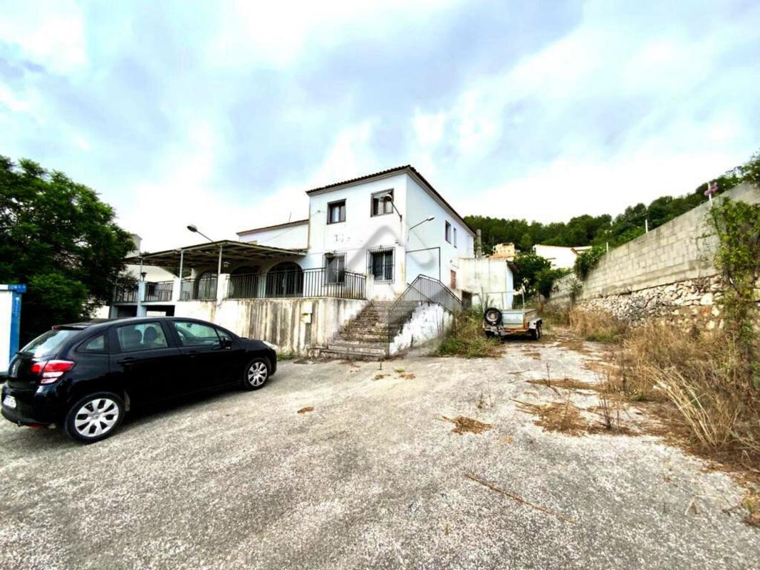 Properties for sale and rent in Spain photo 2