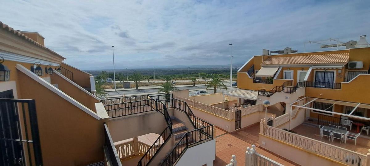 Venta de ático en Ático en Calle Segovia, Arenales del Sol, Elche / Elx, Elche / Elx photo 2