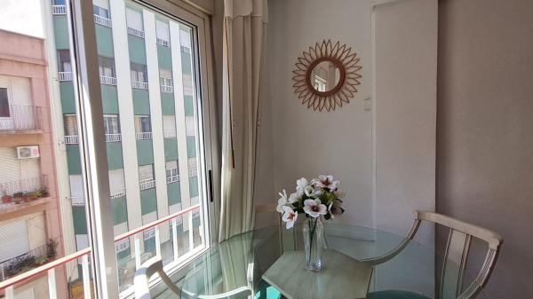 Продажа квартиры на Piso en Calle Reina Victoria, 56, Pont Nou-Corazón de Jesús, Elche / Elx, Эльче / Эльх
photo 1