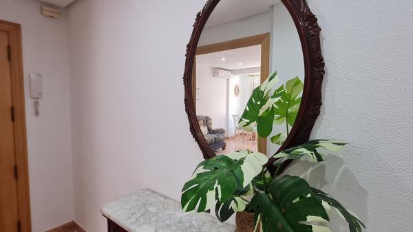 Продажа квартиры на Piso en Calle Reina Victoria, 56, Pont Nou-Corazón de Jesús, Elche / Elx, Эльче / Эльх
thumbnail 3