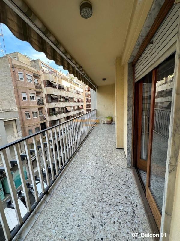 Sale of apartment in Piso en Pont Nou-Corazón de Jesús, Elche / Elx, Elche / Elx
 photo 2