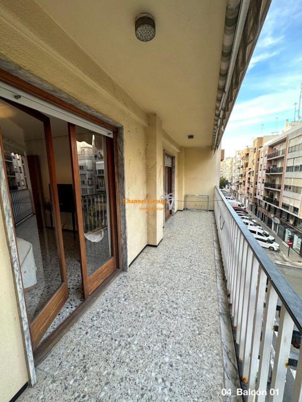 Sale of apartment in Piso en Pont Nou-Corazón de Jesús, Elche / Elx, Elche / Elx
 photo 3