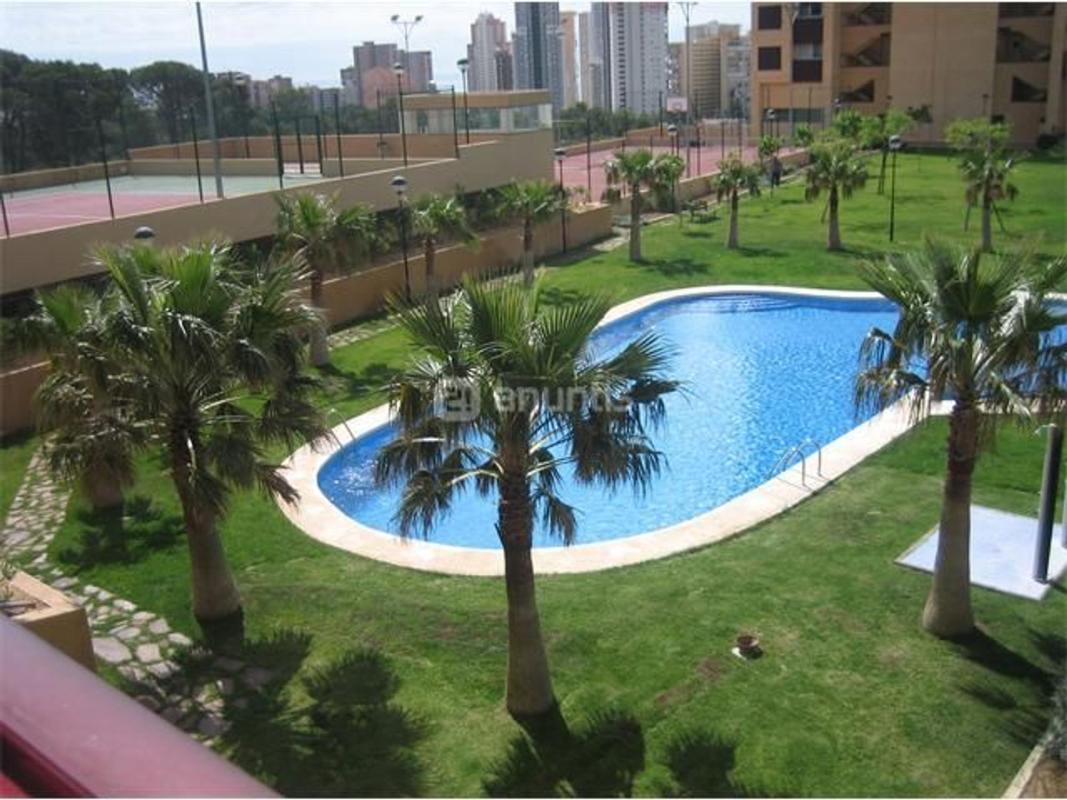 Venta de piso en Piso en Calle Presidente Adolfo Suárez, 12, Pueblo Poniente, Benidorm, Benidorm
photo 2