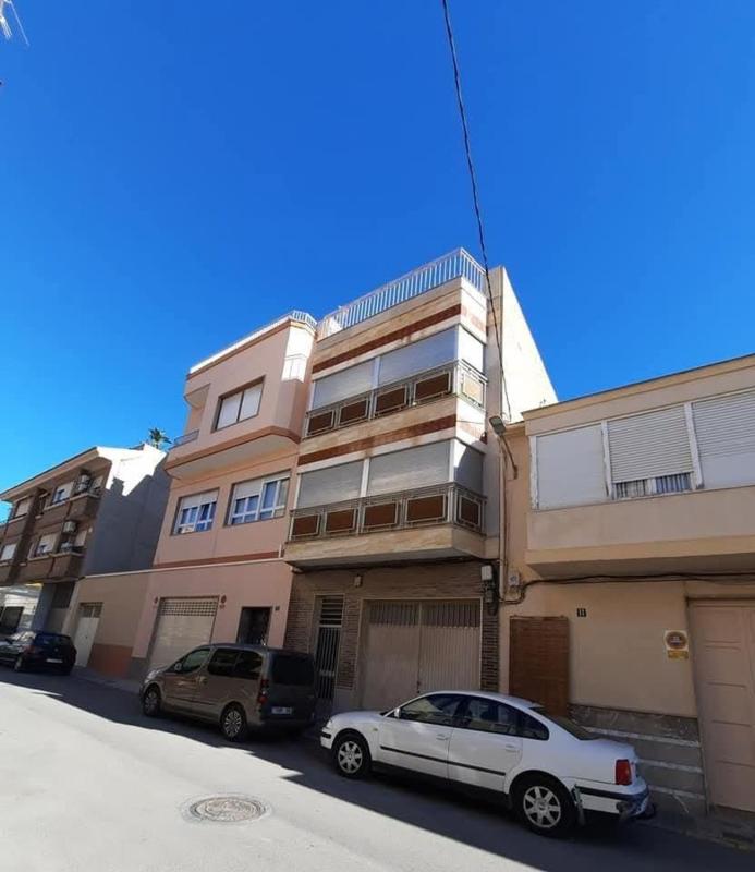 Propiedades en venta y alquiler en España photo 3