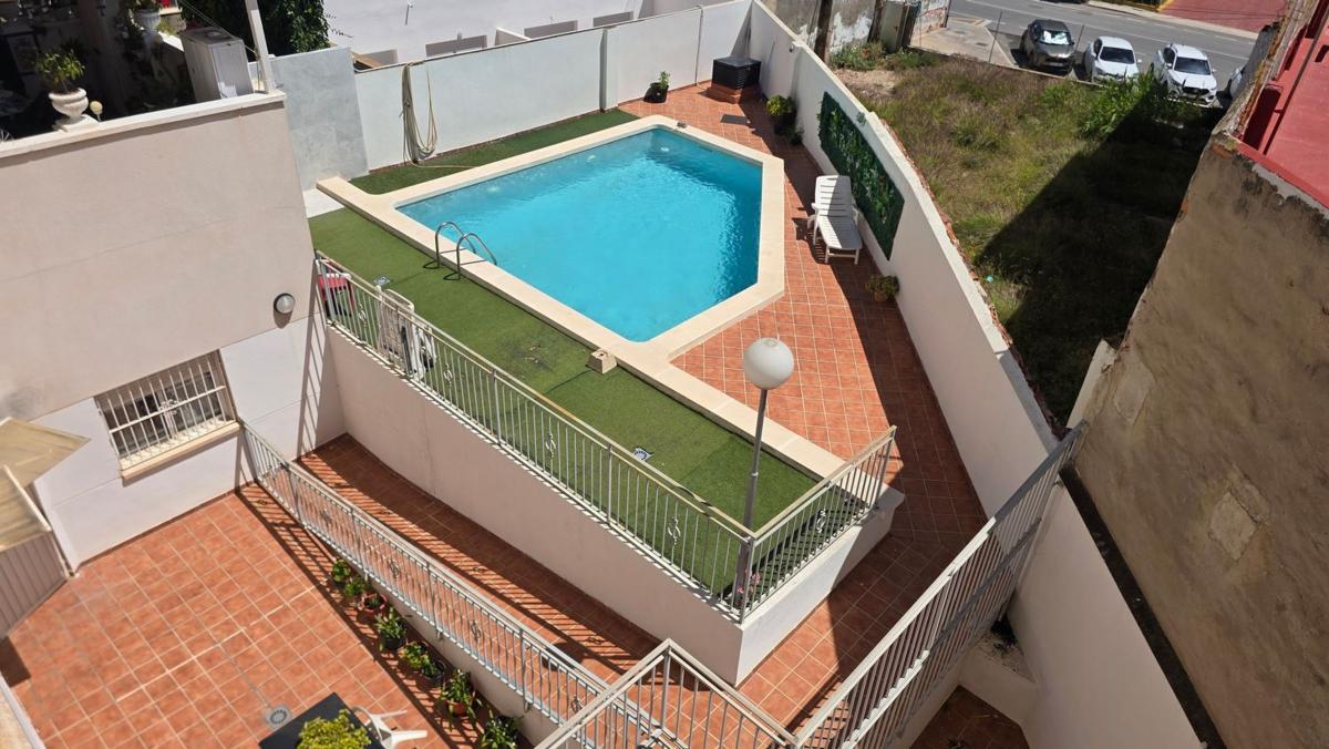 Venta de piso en Piso en Calle Calvario, Villafranqueza, Alicante / Alacant, Alicante / Alacant
photo 3