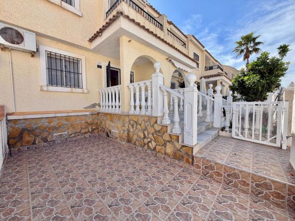 Дуплекс на продажу в Dúplex en Avenida de Polonia, 186, Monte y Mar, Gran Alacant, Гран-Алакант photo 1