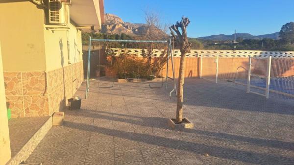 Chalet independiente en venta en Casa o chalet en Monforte del Cid, Monforte del Cid
 photo 4