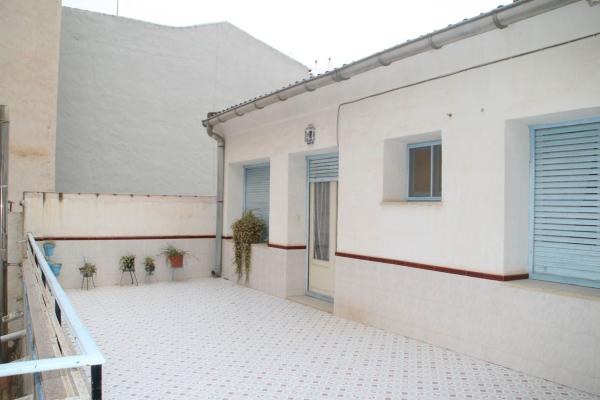 Chalet adosado en Calle Metge Juan Bellot, Monóvar, Monovar photo 1