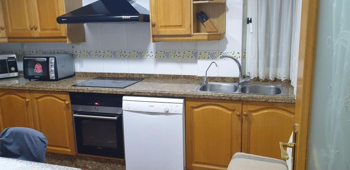 Venta de piso en Piso en Raval de Santa Teresa-El Asilo, Elche / Elx, Elche / Elx
photo 1
