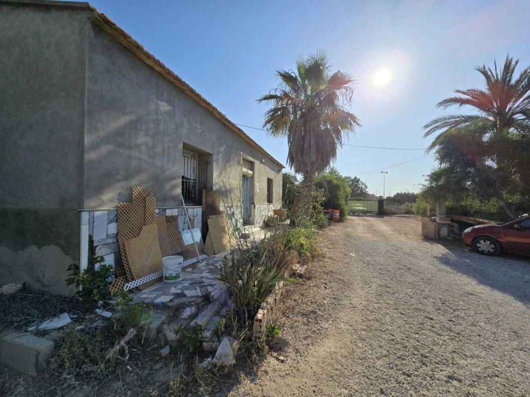 Продажа загородного участка в Casa rústica en Partida Valverde Bajo, Valverde, Elche / Elx , Эльче / Эльх photo 2