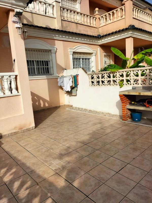 Propiedades en venta y alquiler en España photo 3