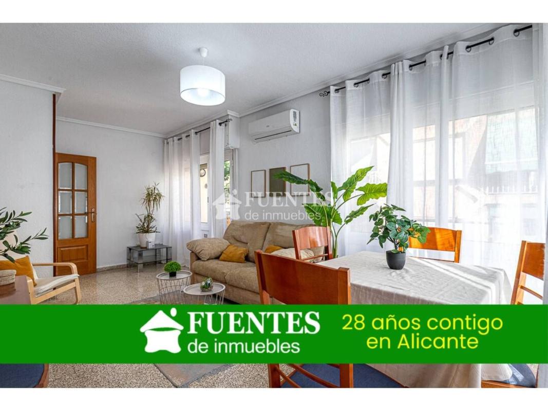 Venta de piso en Piso en Calle Teniente Llorca, Campoamor, Alicante / Alacant, Alicante / Alacant
photo 1