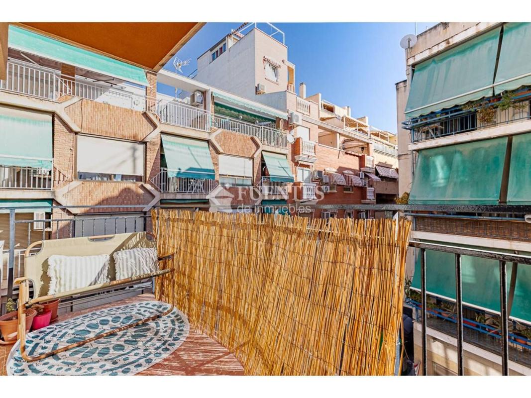Venta de piso en Piso en Calle Teniente Llorca, Campoamor, Alicante / Alacant, Alicante / Alacant
photo 5