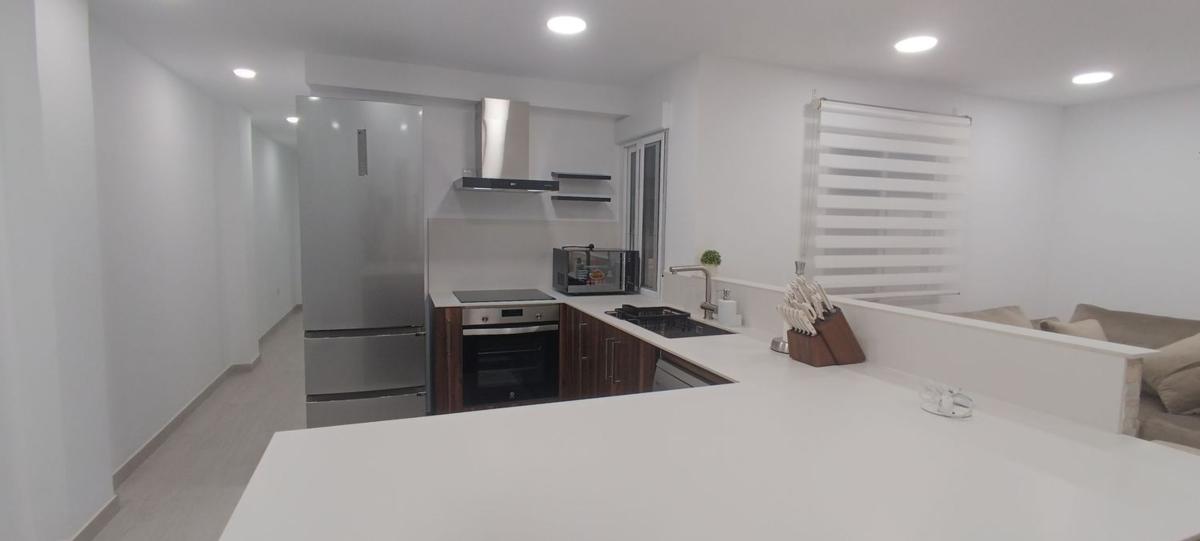 Venta de piso en Piso en Calle del Maestro Alonso, 18, Carolinas Altas, Alicante / Alacant, Alicante / Alacant
 photo 5
