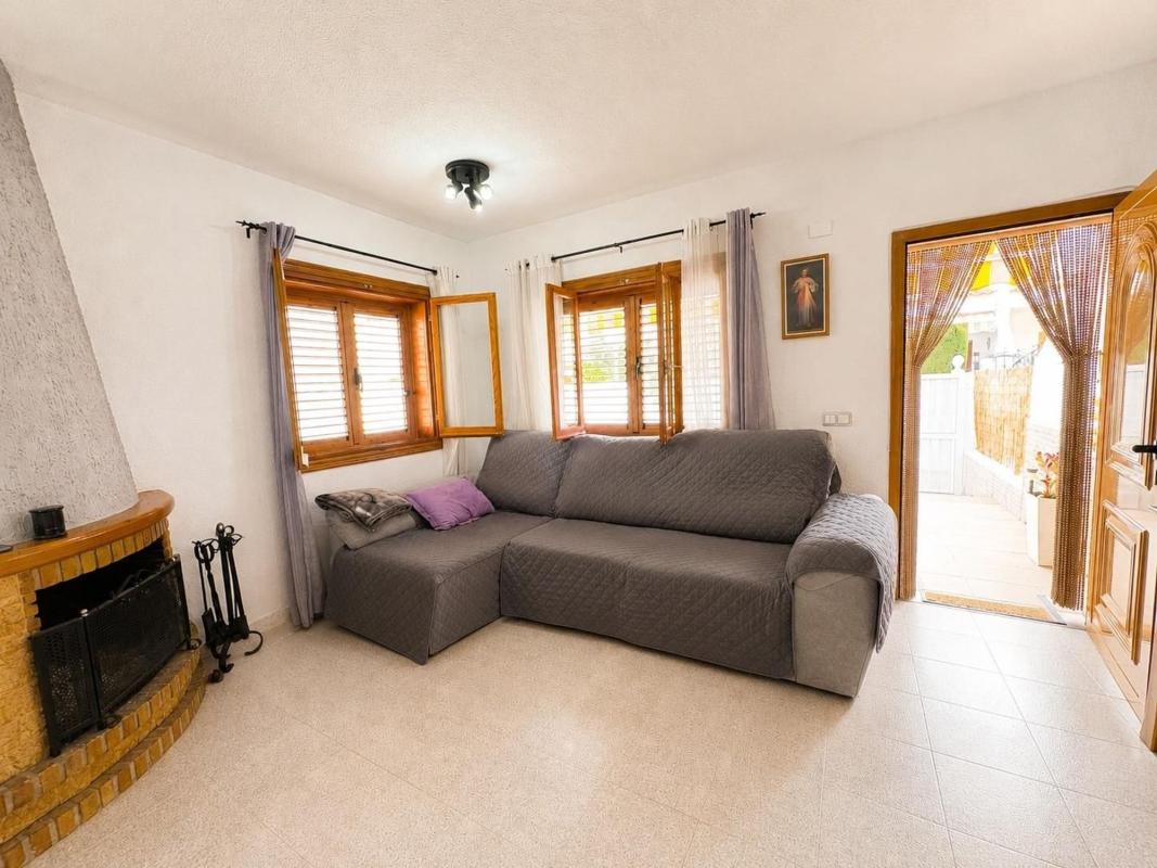 Properties for sale and rent in Spain photo 5