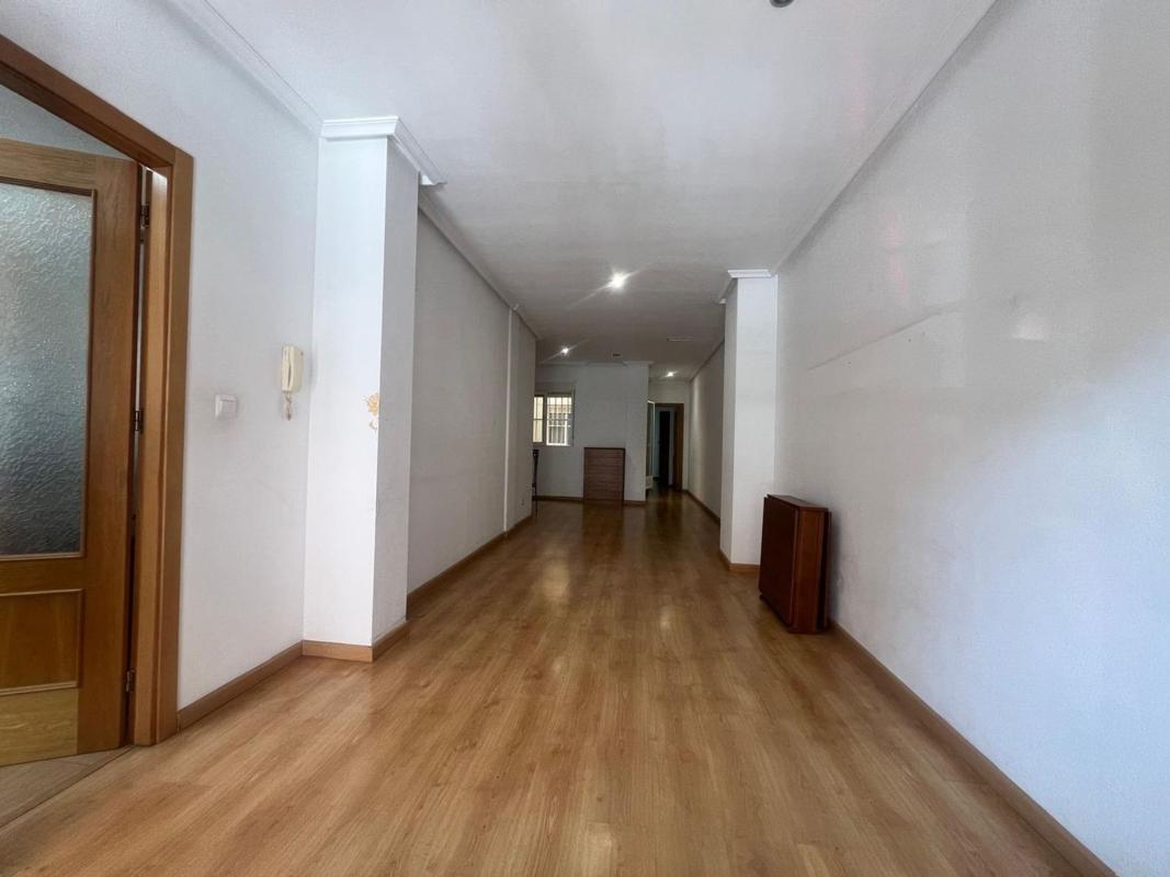 Недвижимость на продажу и в аренду в Испании photo 5