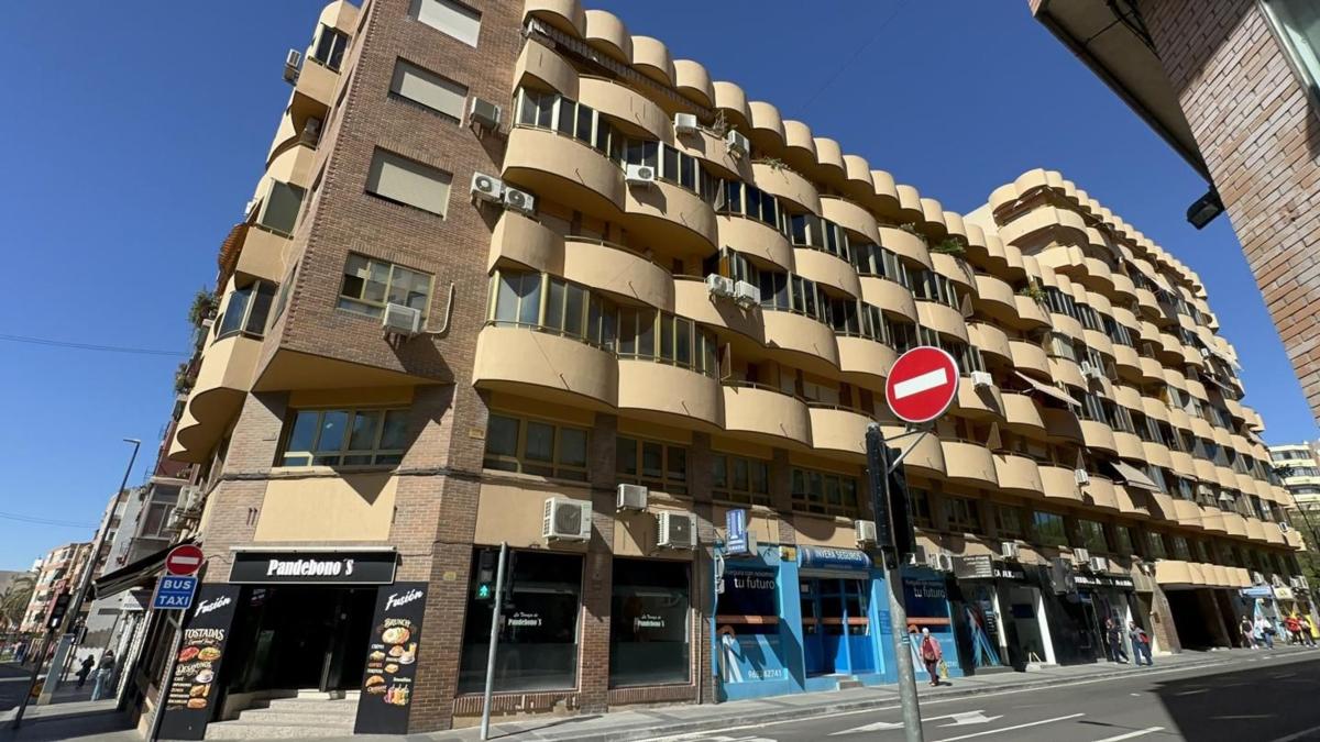 Venta de piso en Piso en Calle del Maestro Alonso, Carolinas Altas, Alicante / Alacant, Alicante / Alacant
photo 5