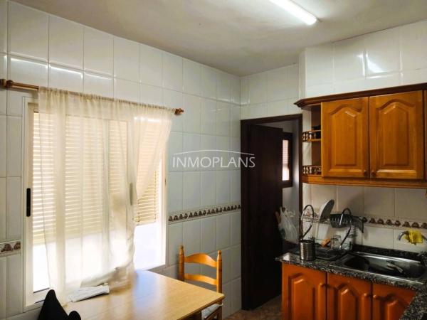 Частный шале на продаже в  Casa o chalet en Calle San Vicente, Castalla, Касталья photo 2