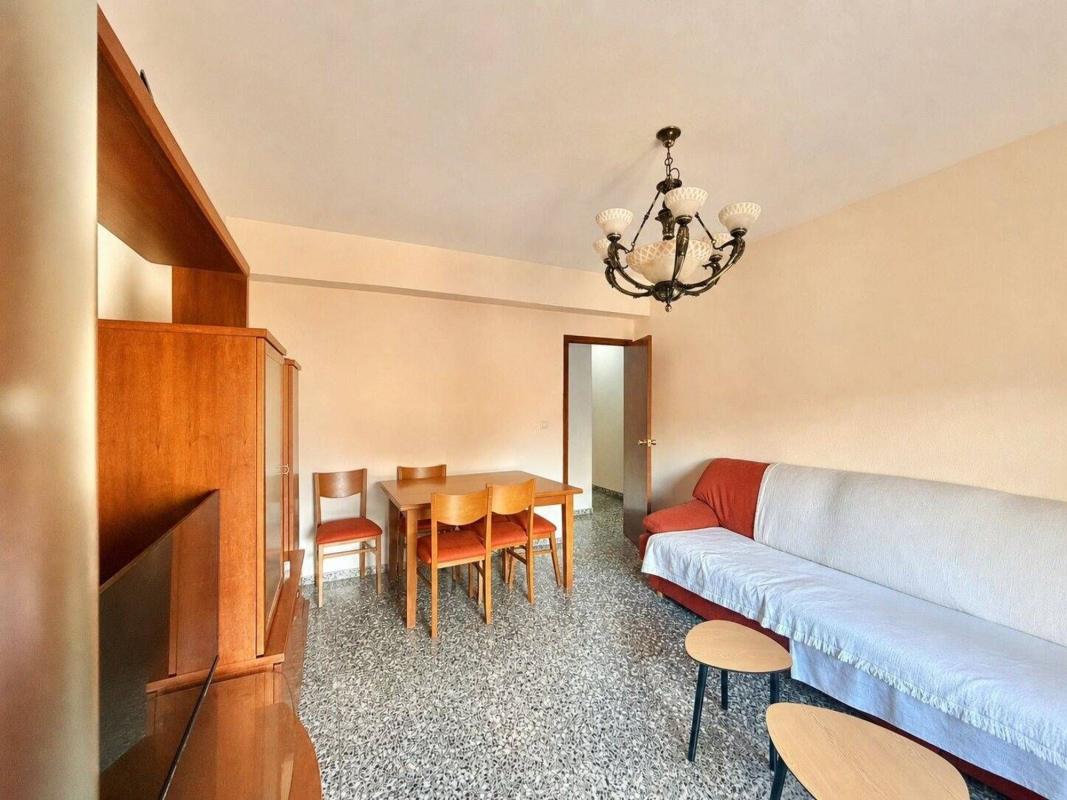 Недвижимость на продажу и в аренду в Испании photo 3