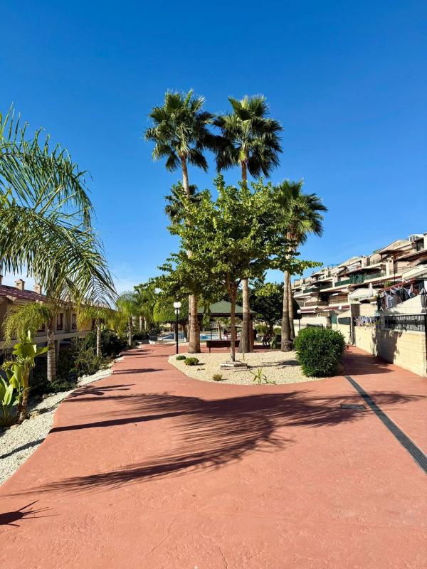Sale of apartment in Piso en Calle de l'Algeps, Valle del Sol - Rio Park, Mutxamel, Mutxamel
 photo 4