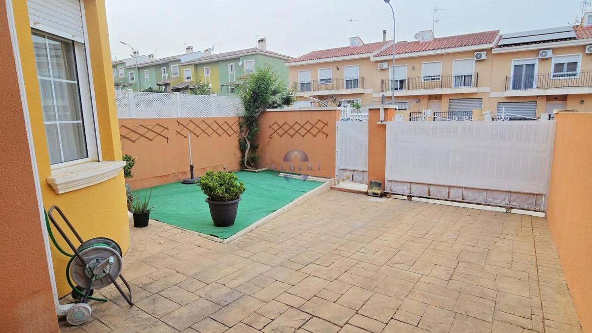 Propiedades en venta y alquiler en España photo 3