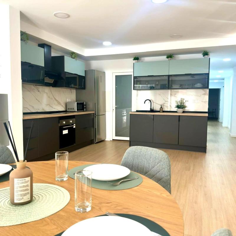 Sale of apartment in Piso en Plaza Crevillente-Juzgados, Elche / Elx, Elche / Elx
photo 5