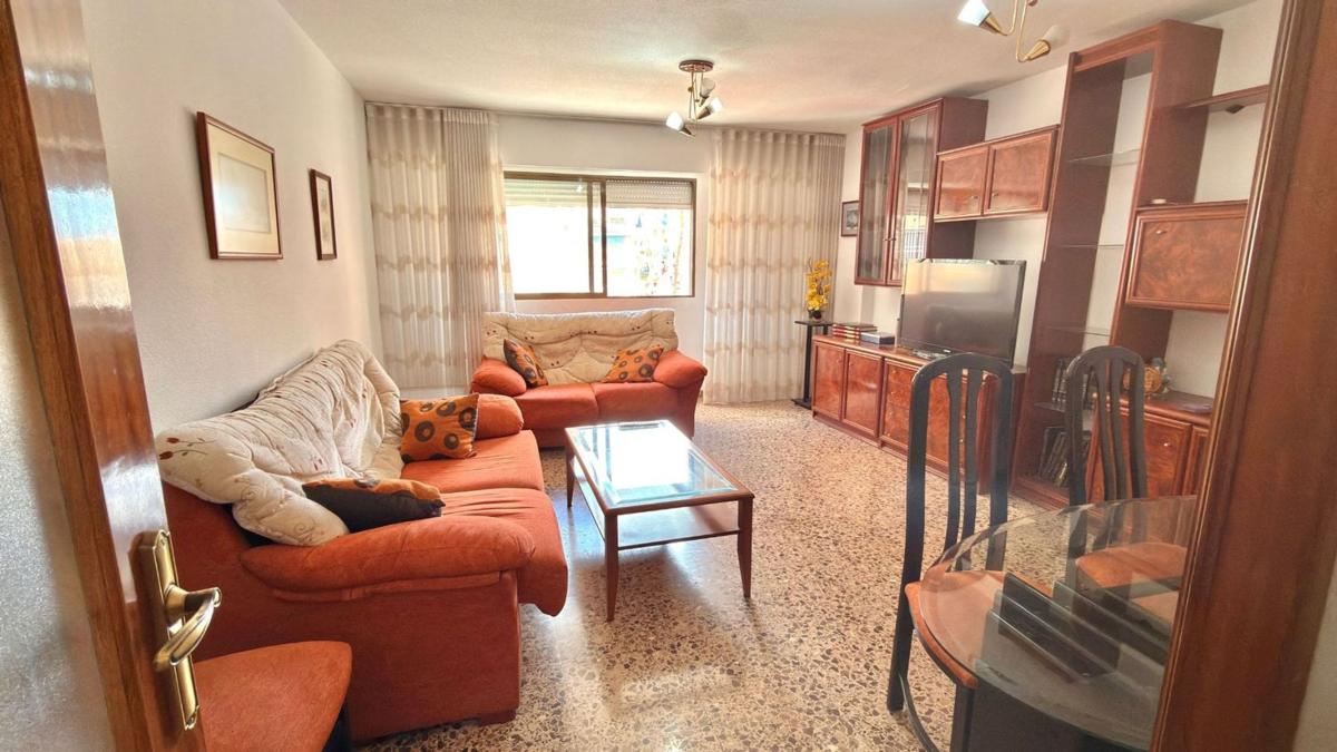 Venta de piso en Piso en CL Garbinet, Carolinas Altas, Alicante / Alacant, Alicante / Alacant
photo 3