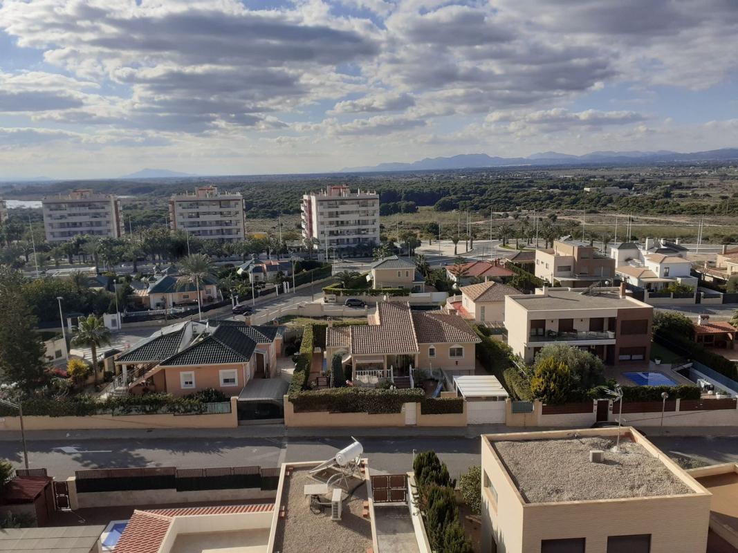 Sprzedaż poddasza w Ático en Avenida Costa Blanca, 10, Arenales del Sol, Elche / Elx, Elche / Elx photo 4