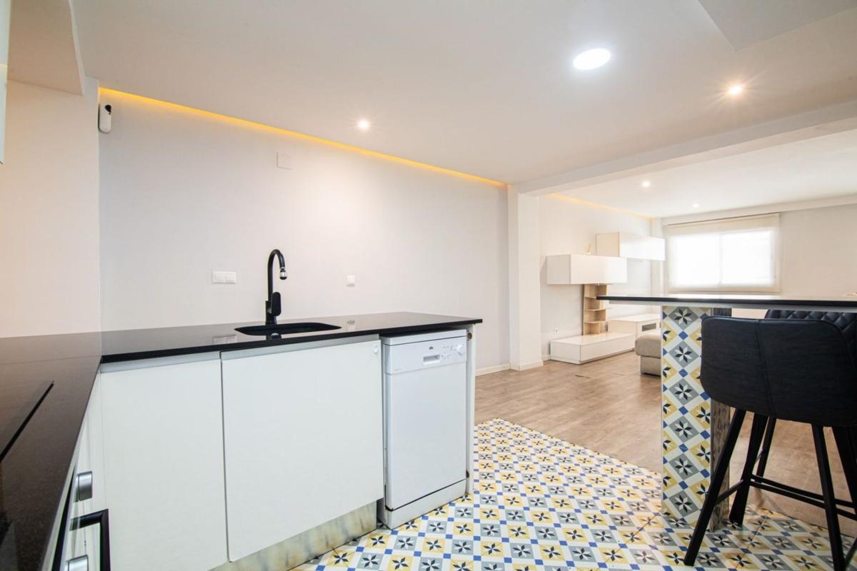 Продажа квартиры на Piso en Camino de Ronda, San Blas, Alicante / Alacant, Аликанте / Алакант
photo 4