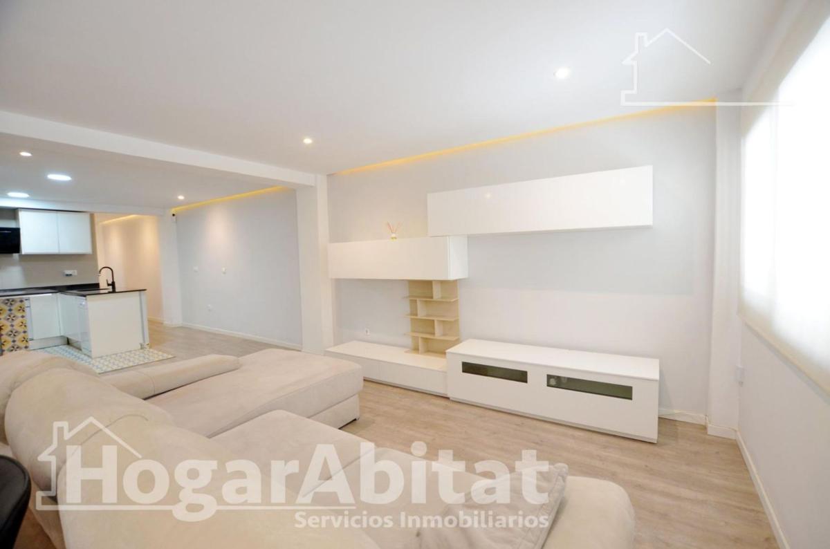 Venta de piso en Piso en Calle Presbitero Baltasar Carrasco, San Blas, Alicante / Alacant, Alicante / Alacant
photo 3