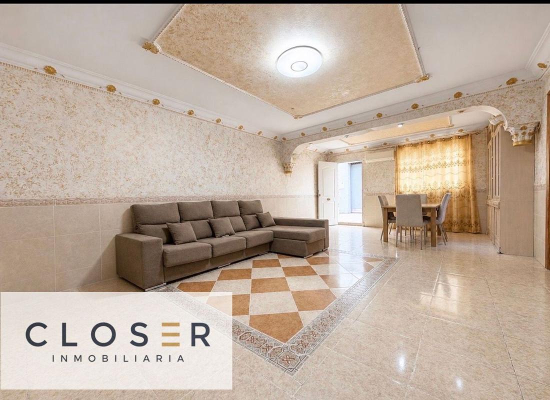 Propiedades en venta y alquiler en España photo 1