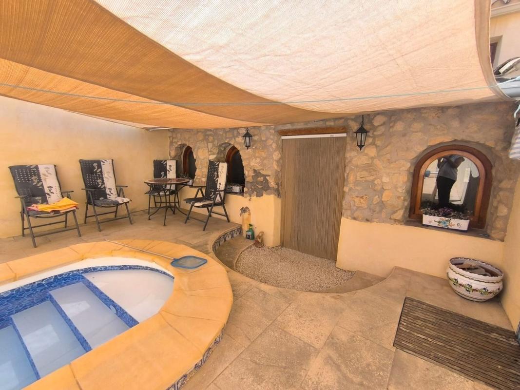 Sale of independent chalet in Casa o chalet en Monovar, Monovar
photo 3