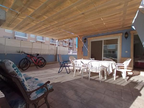 Chalet adosado en Calle Consueta, Tamarit - Playa Lissa, Santa Pola photo 1