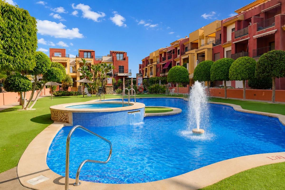 Venta de piso en Piso en Calle Blanco, Lomas de Cabo Roig, Orihuela, Orihuela
photo 1
