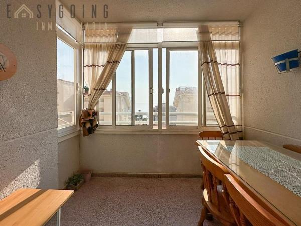 Venta de piso en Piso en Calle Málaga, Arenales del Sol, Elche / Elx, Elche / Elx
thumbnail 3