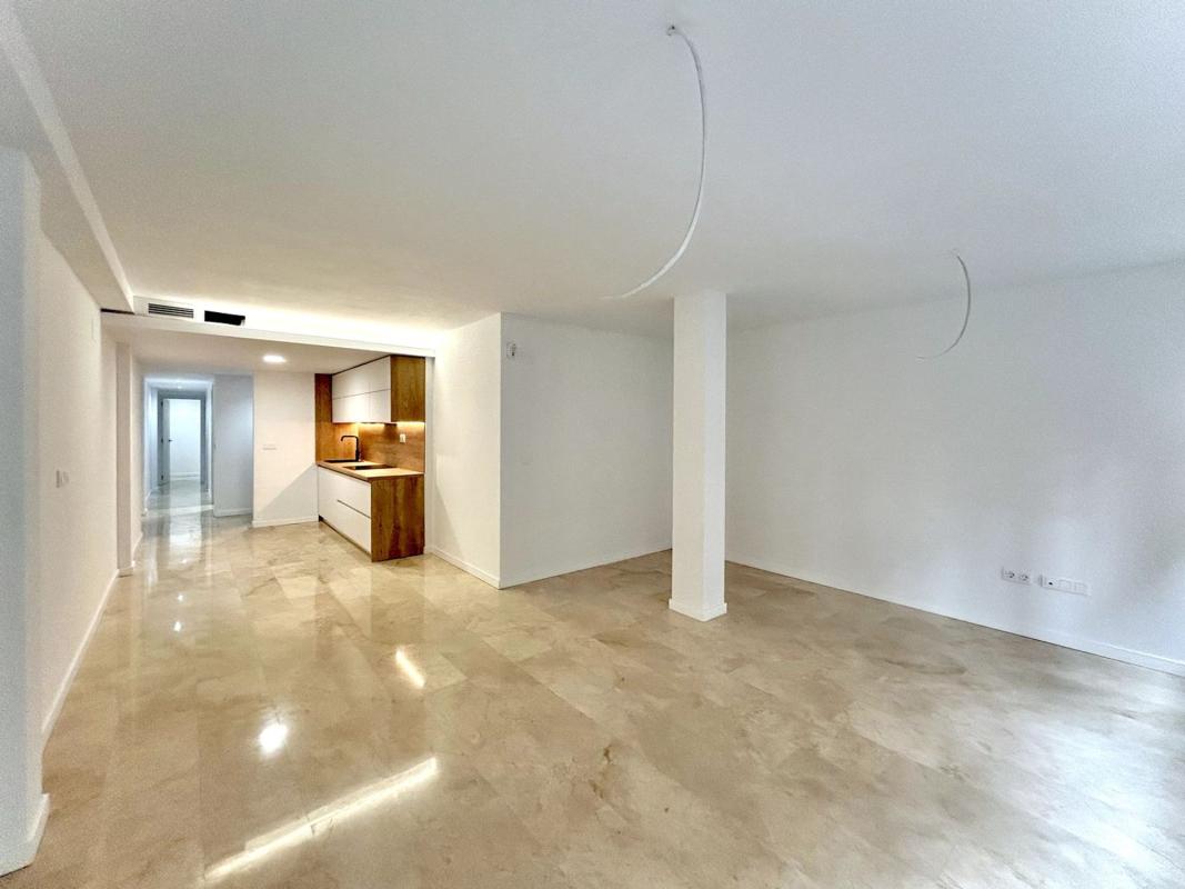 Venta de piso en Piso en Calle General Espartero, Carolinas Altas, Alicante / Alacant, Alicante / Alacant
photo 3