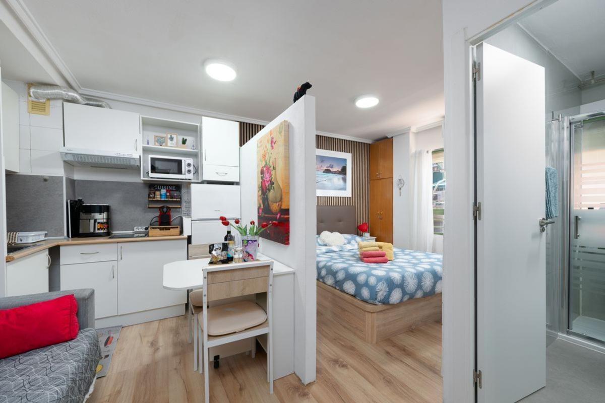 Venta de piso en Piso en Avenida de Dénia, Raval Roig-Virgen del Socorro, Alicante / Alacant, Alicante / Alacant
photo 2