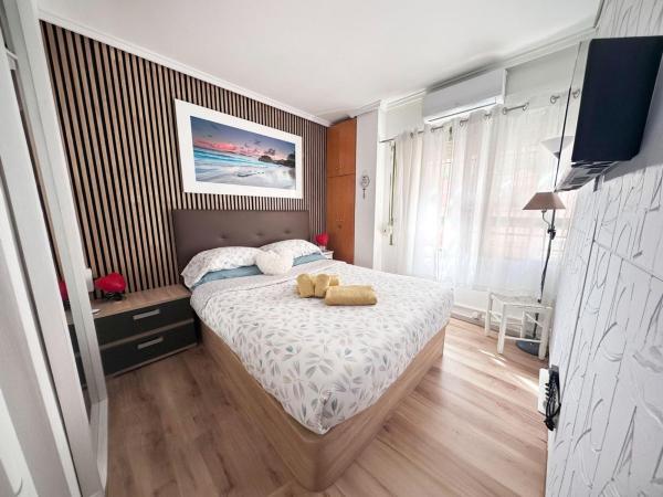 Venta de piso en Piso en Avenida de Dénia, Raval Roig-Virgen del Socorro, Alicante / Alacant, Alicante / Alacant
 photo 4