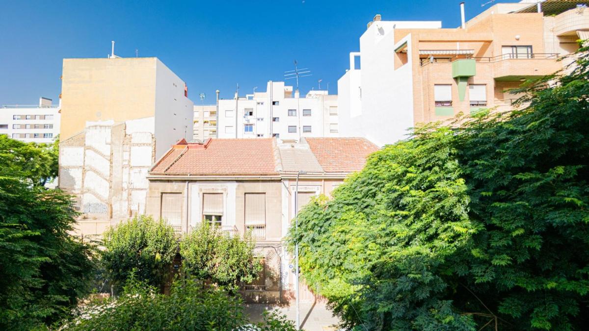 Sprzedaż mieszkania w Piso en Calle Arquitecto Guardiola, 31, Benalúa, Alicante / Alacant, Alicante / Alacant
photo 1