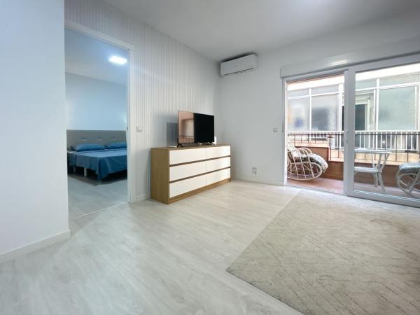 Venta de piso en Piso en Calle Sant Bartomeu, Campello Playa, El Campello, El Campello
 photo 2