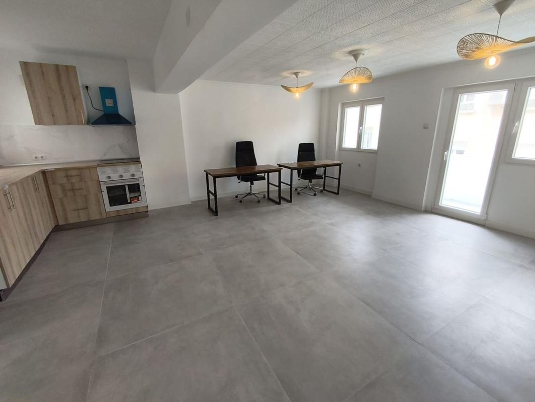 Venta de piso en Piso en Calle Espronceda, Carolinas Bajas, Alicante / Alacant, Alicante / Alacant
photo 2