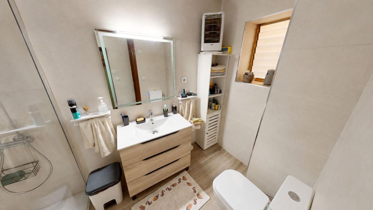 Venta de piso en Piso en Calle Tato, Santo Domingo, Alicante / Alacant, Alicante / Alacant
 photo 3