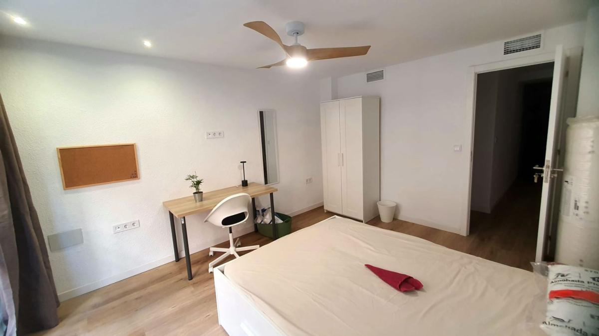 Venta de piso en Piso en Calle Reina Victoria, 52, Pont Nou-Corazón de Jesús, Elche / Elx, Elche / Elx
photo 4