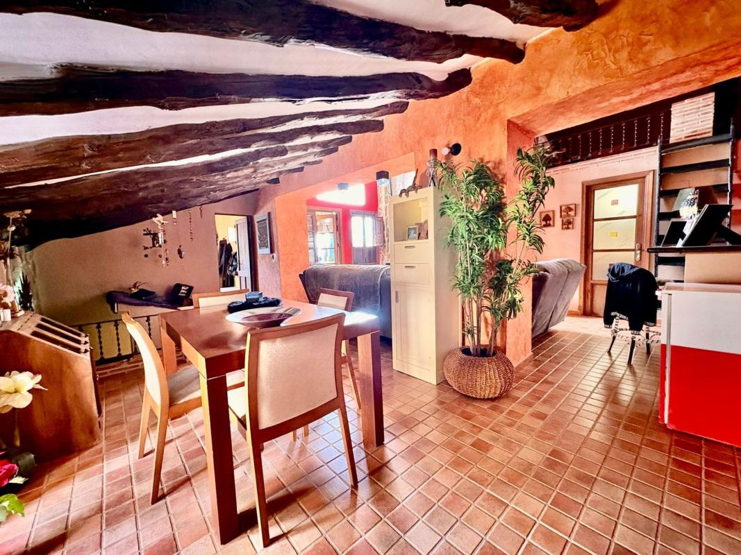 Propiedades en venta y alquiler en España photo 5