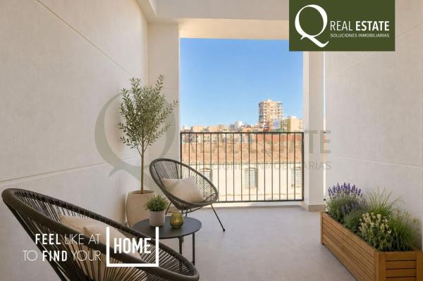 Venta de piso en Piso en Calle Costera de la Fàbrica, San Antón, Alicante / Alacant, Alicante / Alacant
thumbnail 3