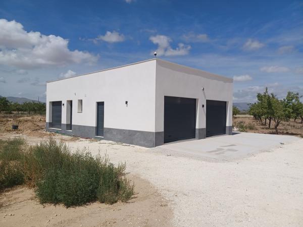Casa o chalet independiente en Camino encebres, 15, Pinoso thumbnail 2