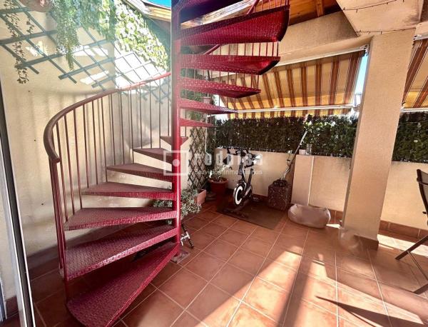 Аттик на продажу в  Ático en Calle Proción, La Florida Portazgo, Alicante / Alacant, Аликанте / Алакант photo 3