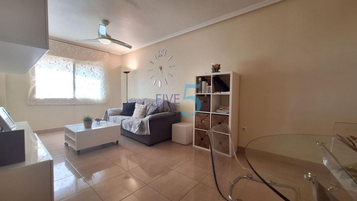 Sale of apartment in Piso en Zona Pueblo, Pilar de la Horadada, Pilar de la Horadada
 photo 4