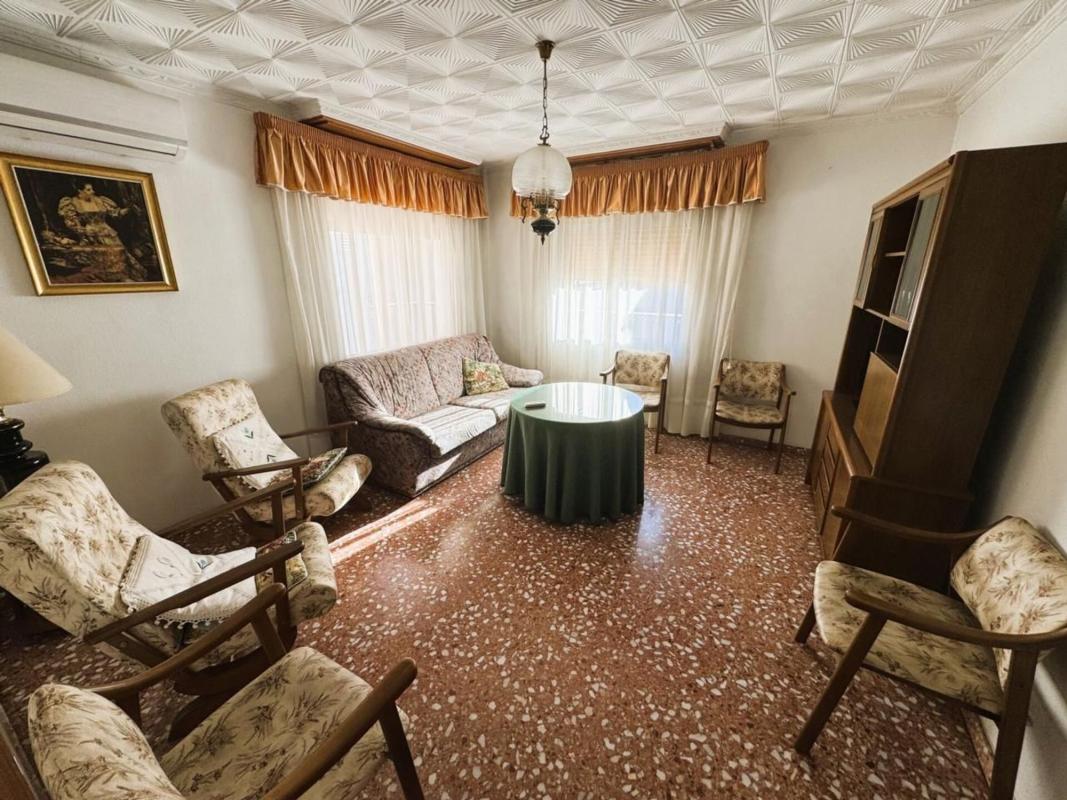 Недвижимость на продажу и в аренду в Испании photo 2